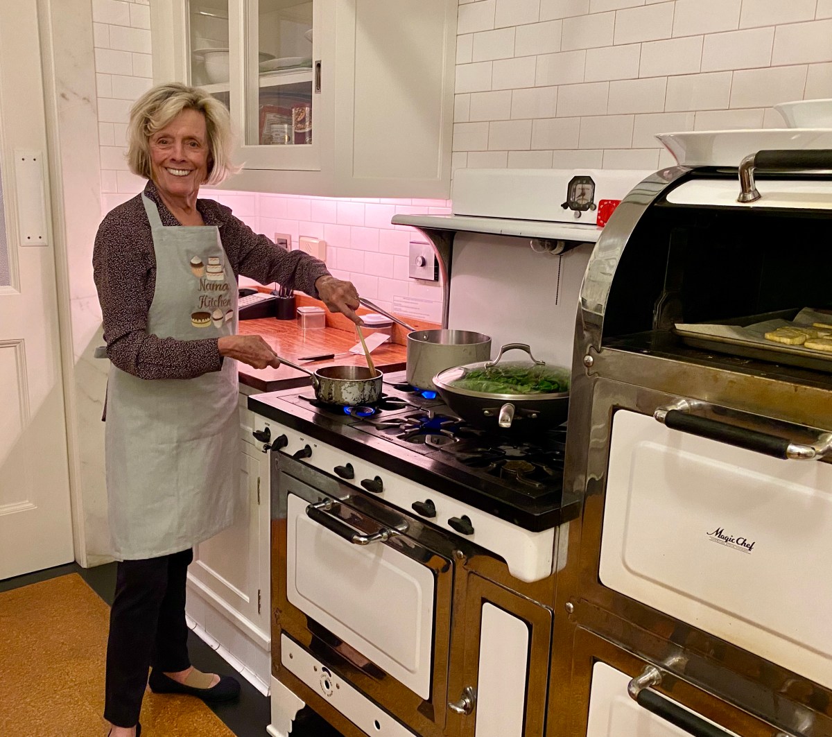 Nama Gets an Apron–and&nbsp;Towels!